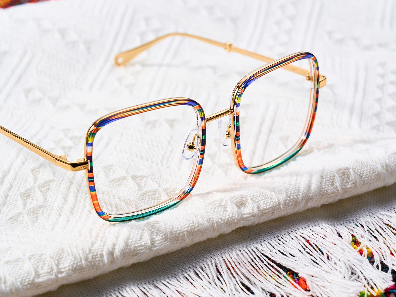 Bohemian-style Glasses: Artistic Frames for the Free-Spirited Soul
