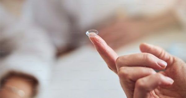 The Evolution of Eyewear: A Personal Journey from Glasses to Contacts