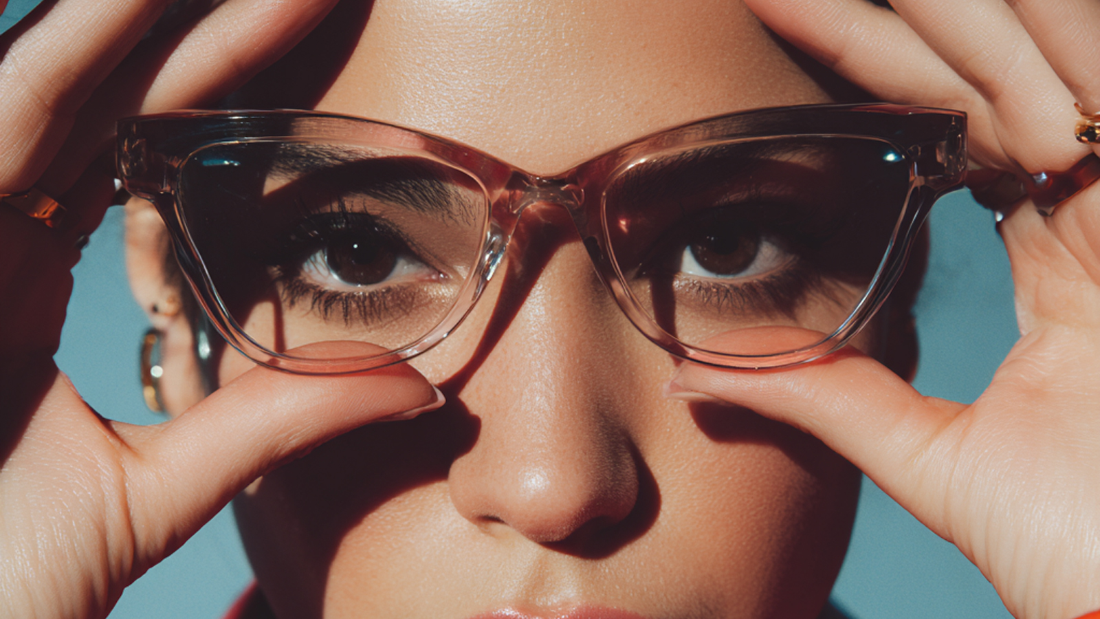Adjusting to Progressive Lenses: Guide to Faster Adaptation