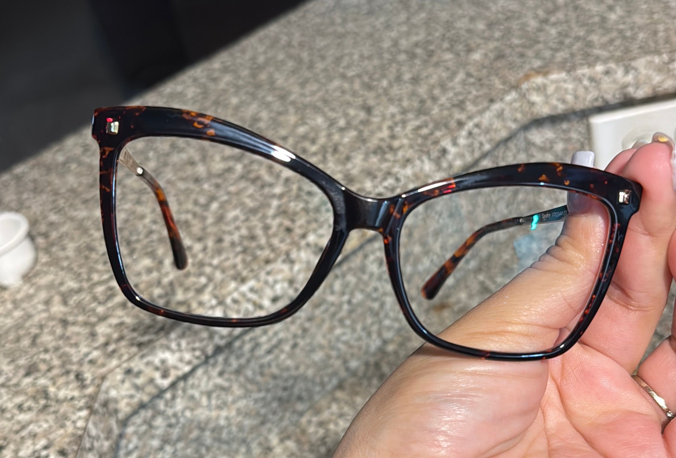 Vooglam review from Kiara: lentes