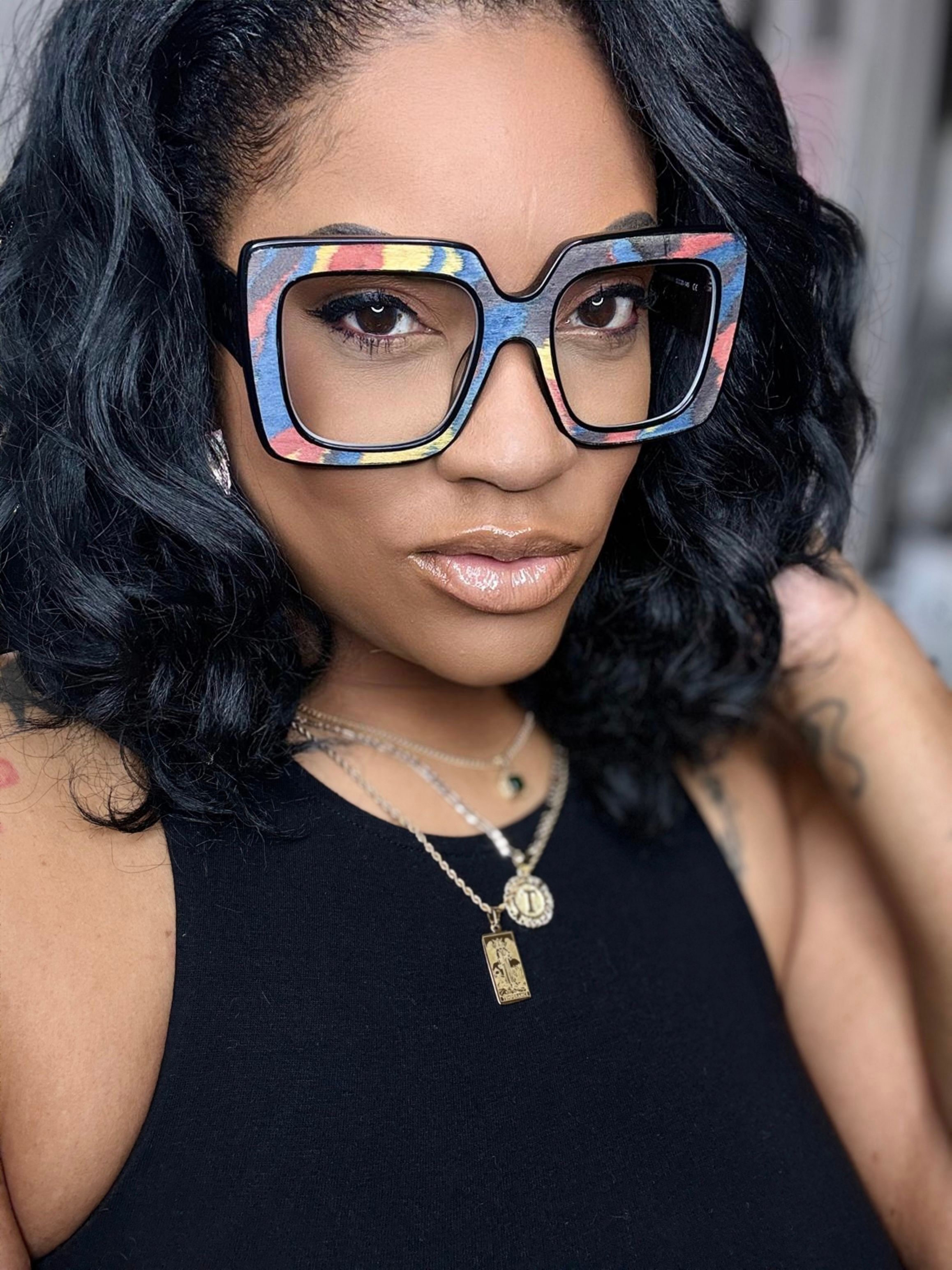 Vooglam review by Porsha G on Pacifica: Im in love!! - Image 1