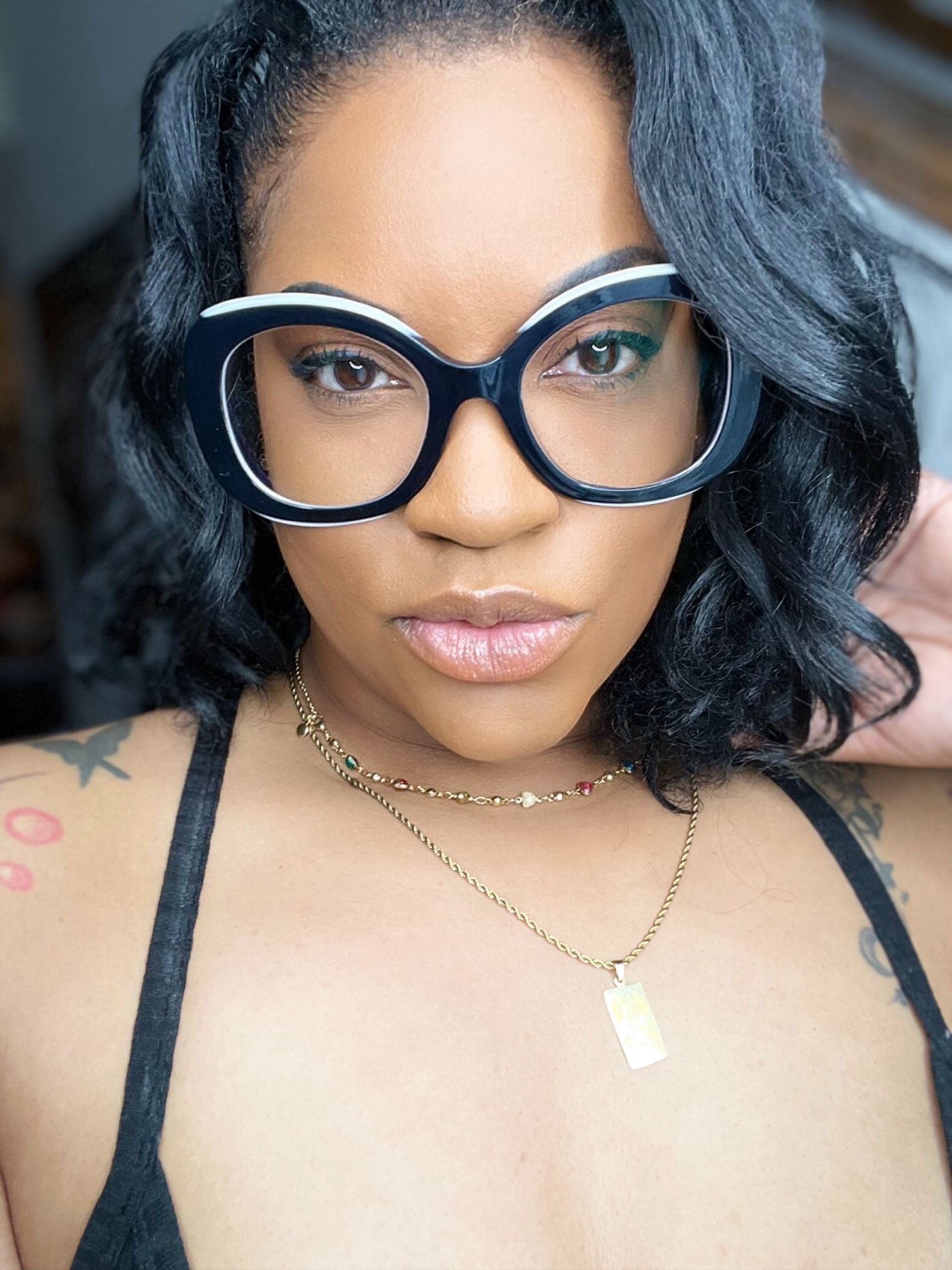 Vooglam review from Porsha G: I like these