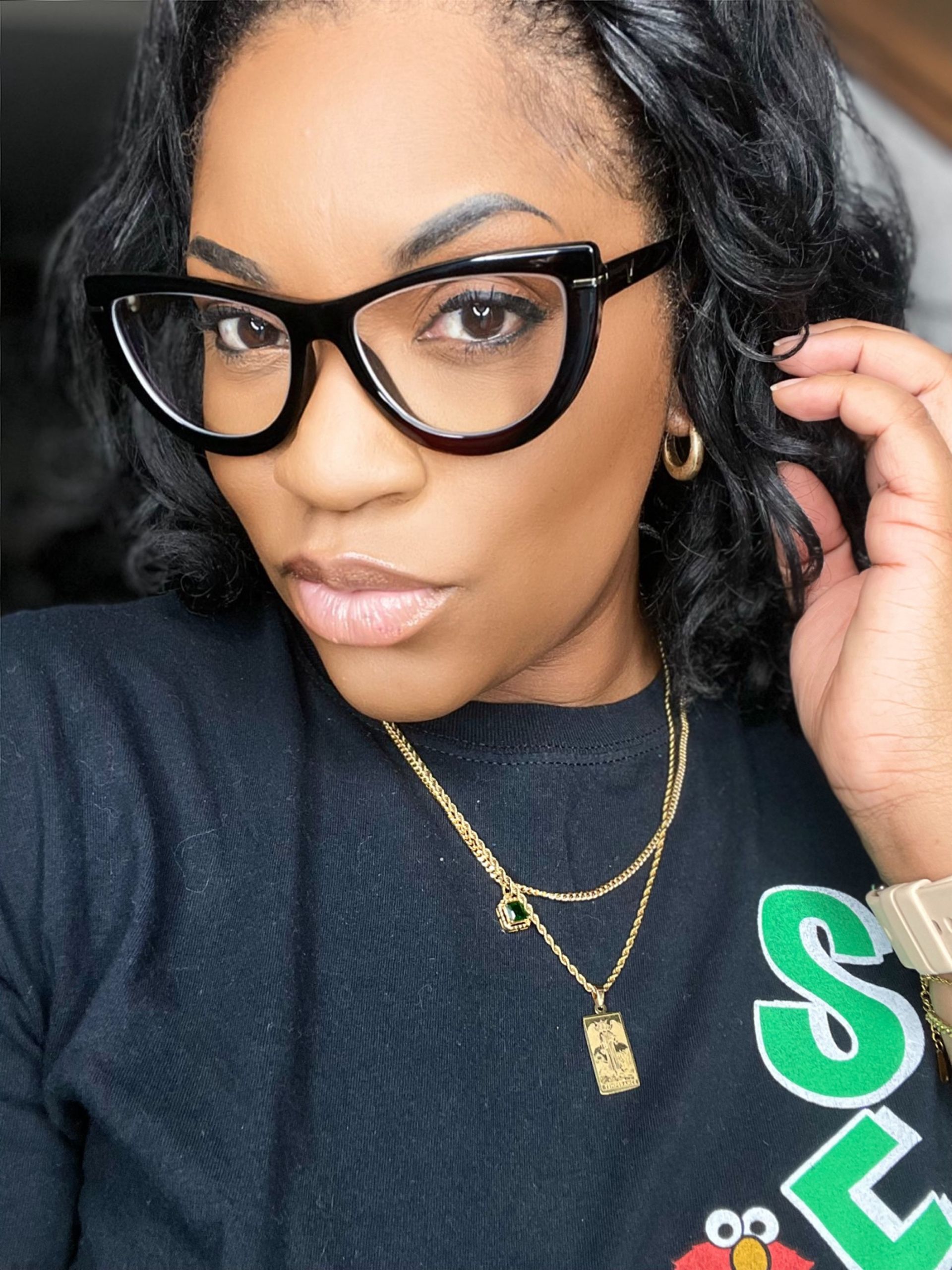 Vooglam review from Porsha G: cute frame