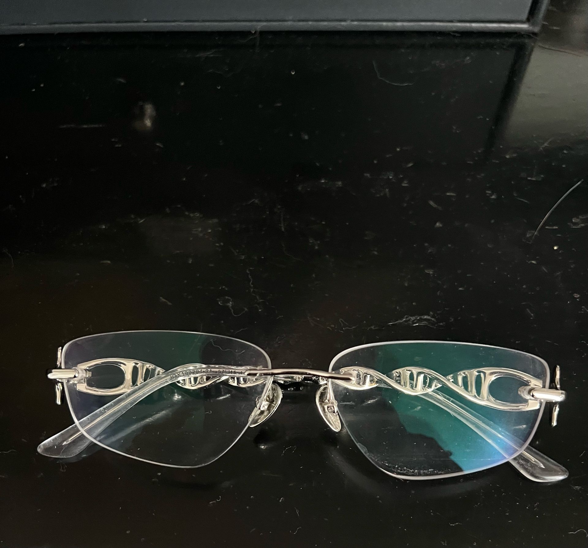 Vooglam review by Zina on The Decoder: my everyday pair - Image 1