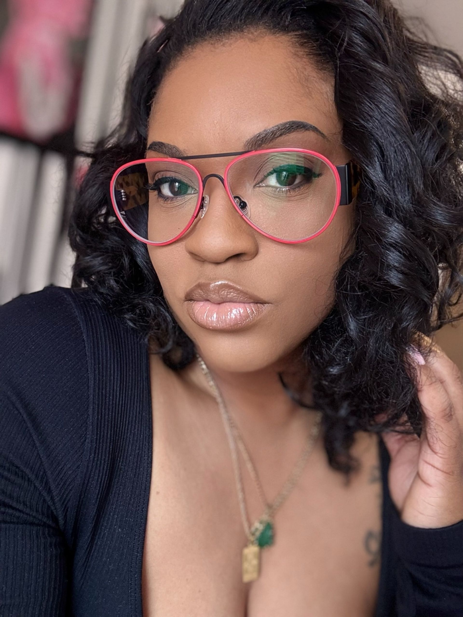 Vooglam review from Porsha G: love love love!!