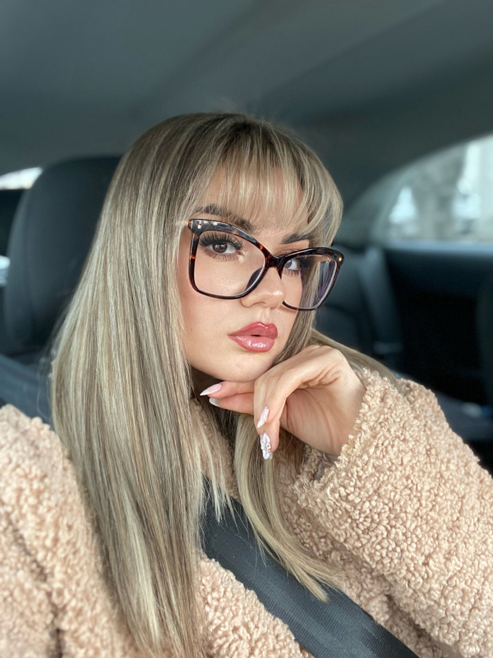 Vooglam review from Dorina: Perfect perfect perfect!!