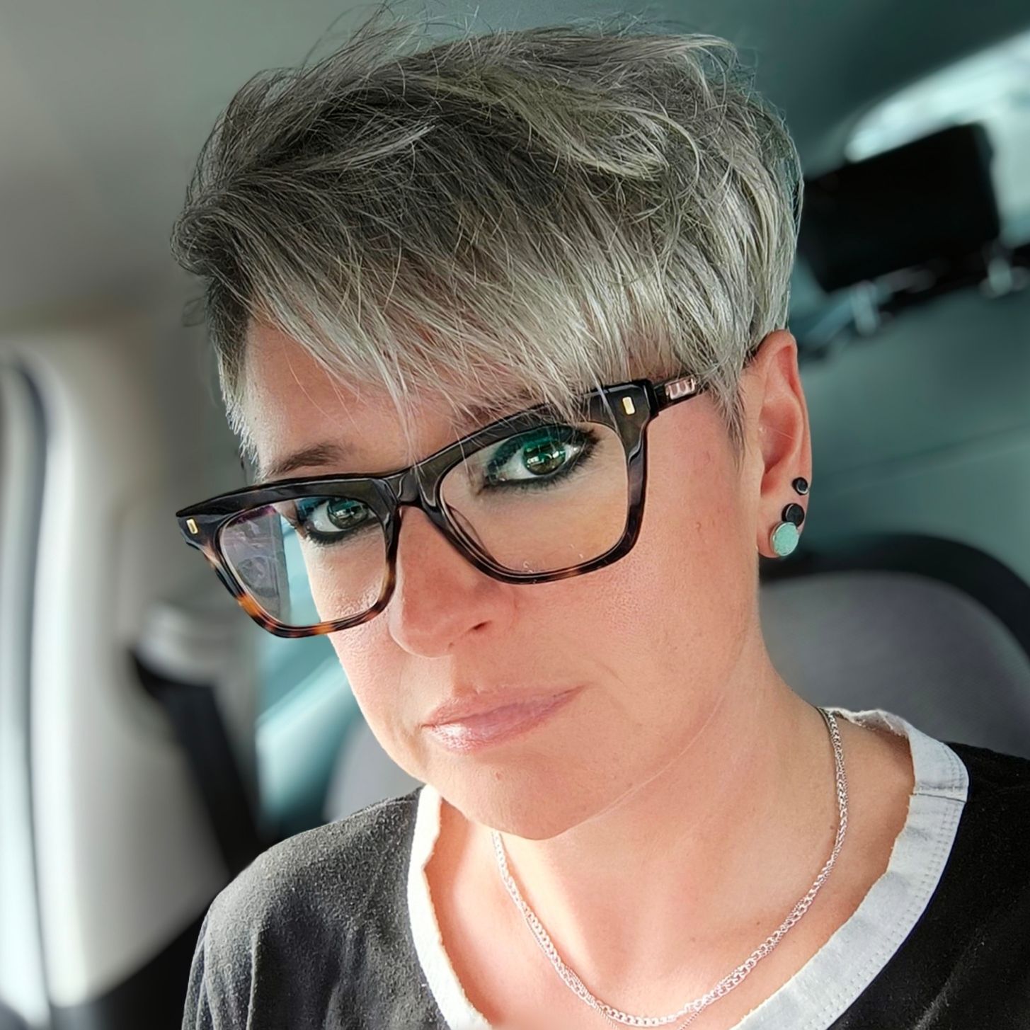 Vooglam review from Pixie: Love frame, colour and quality!