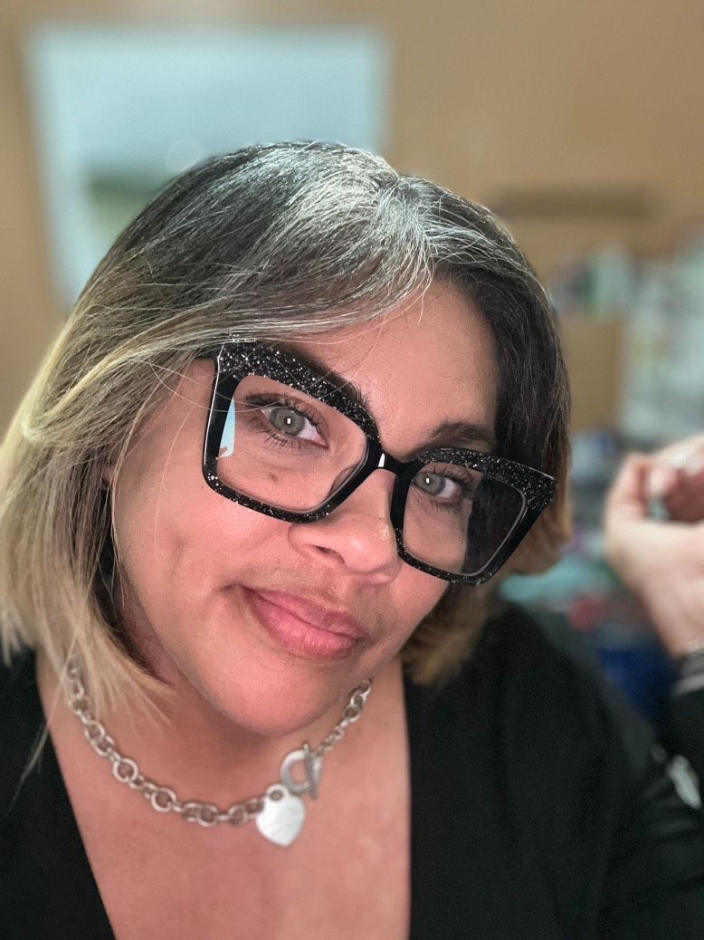 Vooglam review from Johanny: las amooo