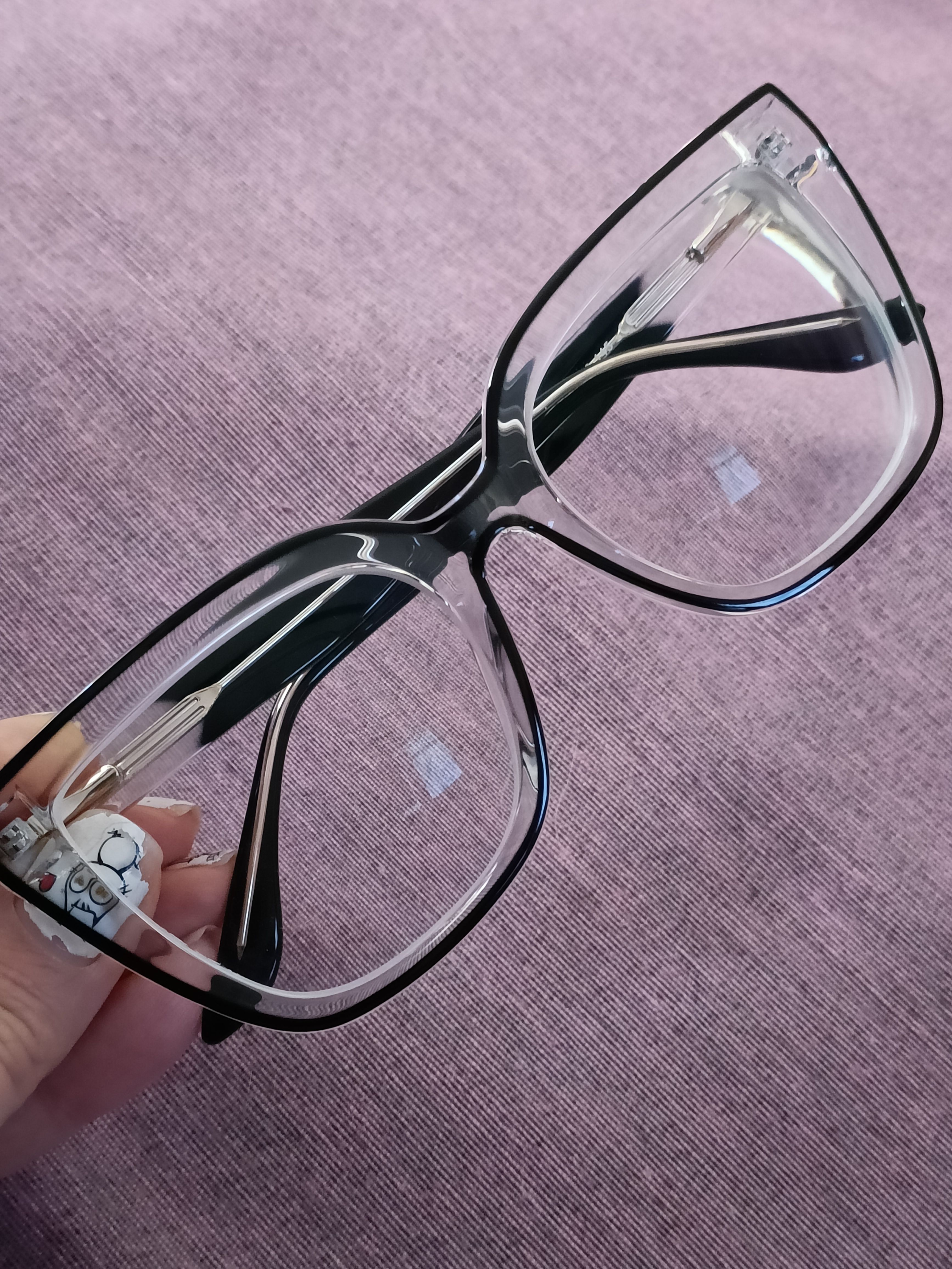 Vooglam review from Noelia: preciosas