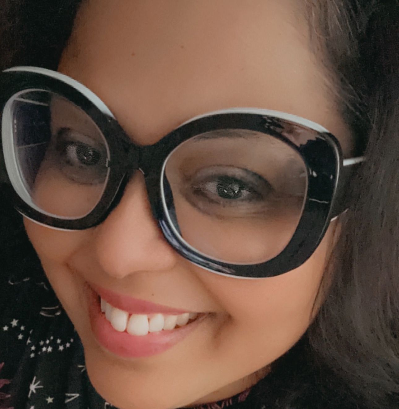 Vooglam review from Jovi: Big Round Frame
