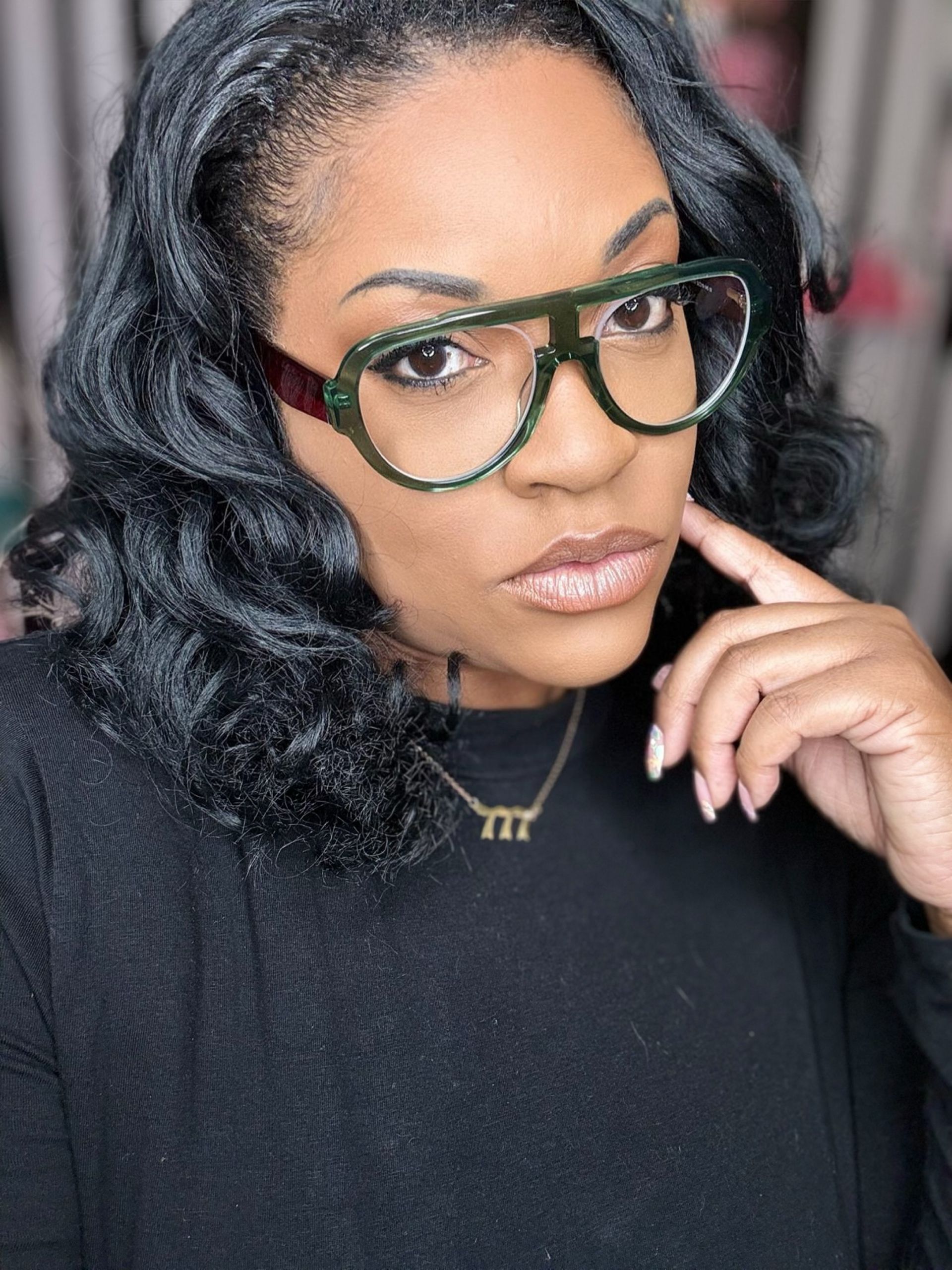 Vooglam review from Porsha G: Great frame!!