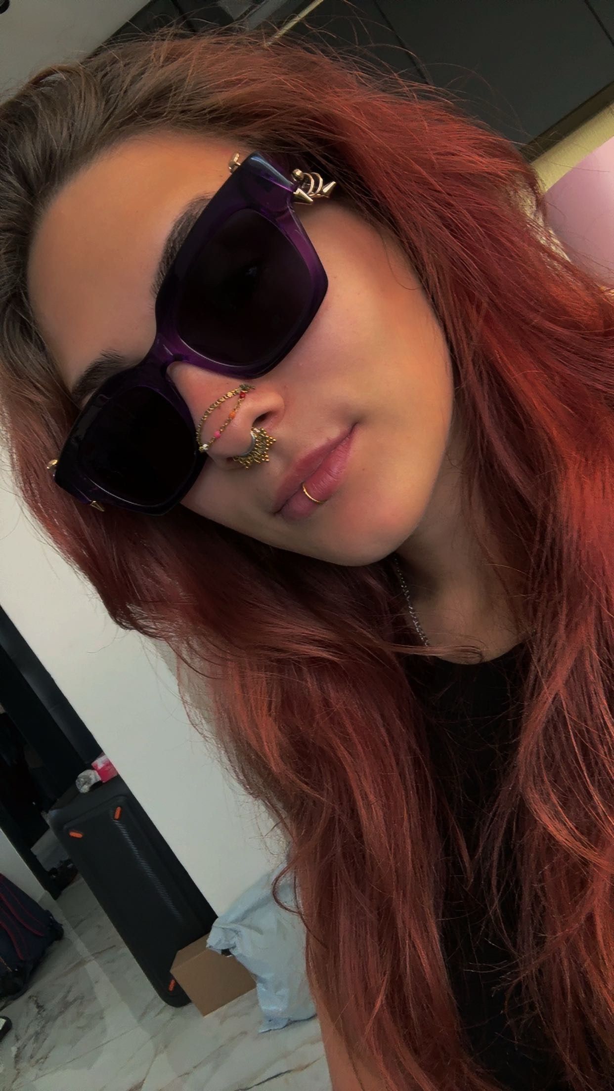 Vooglam review from Michaela: sabrina purple