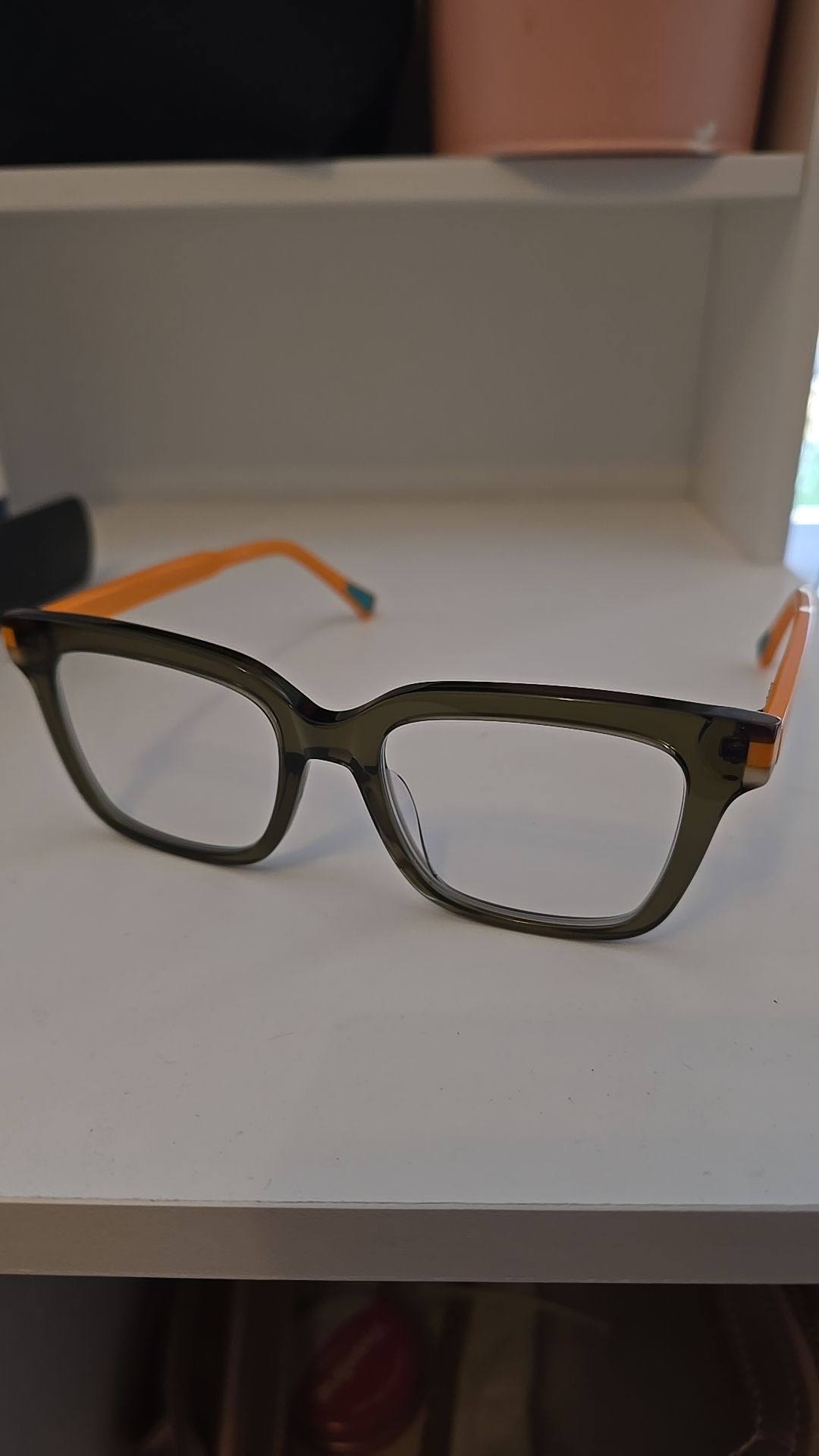 Vooglam review by Aaron on Nomad: New Customer 5* - Image 1