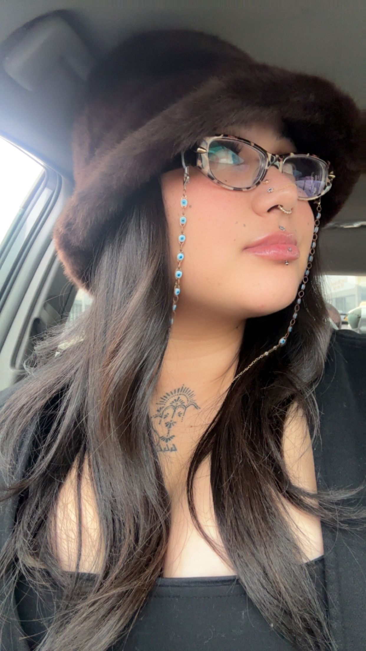 Vooglam review from drella`: my go to!