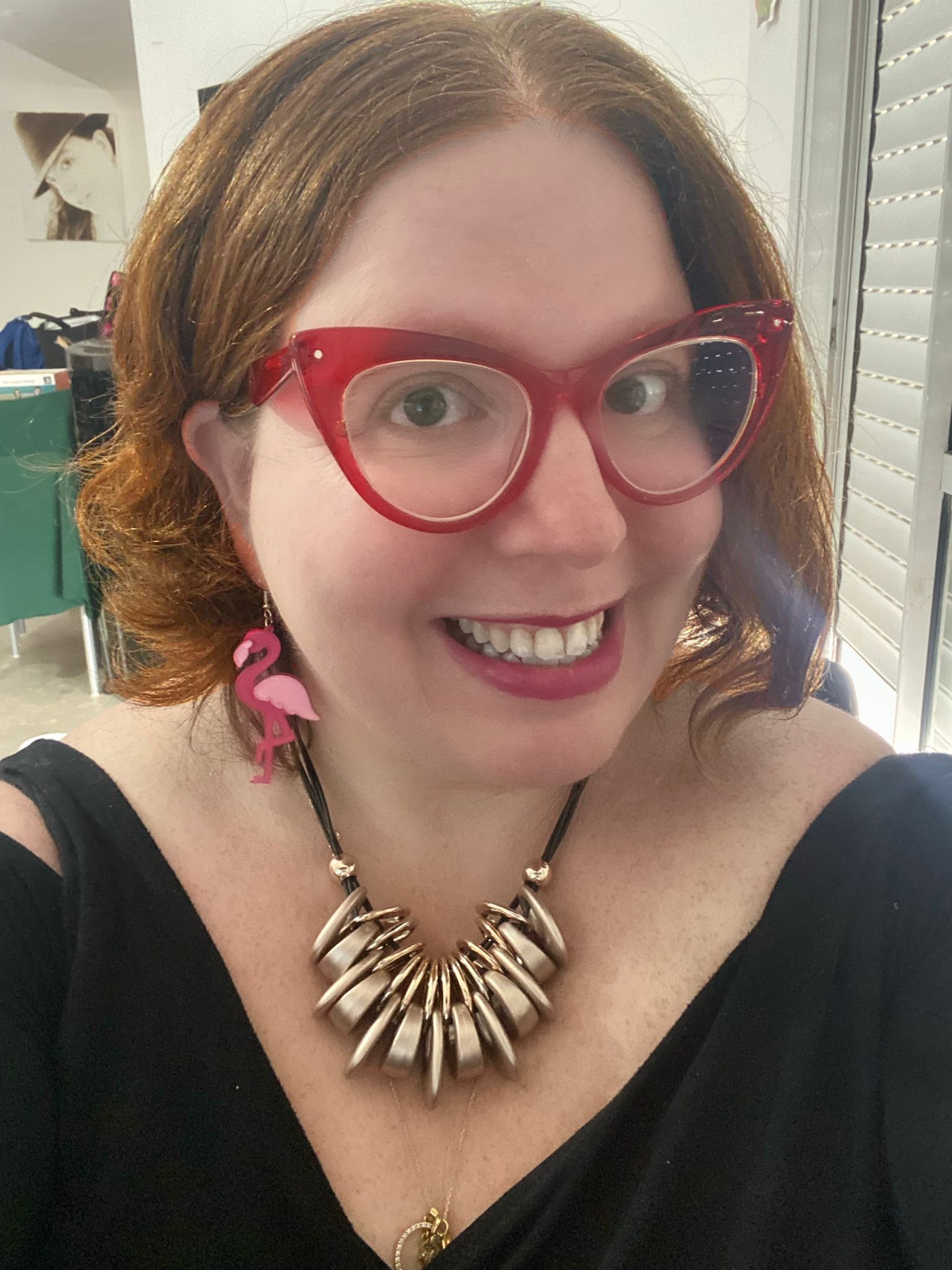 Vooglam review by TomL on Akua: Beautiful with capital B - Image 1