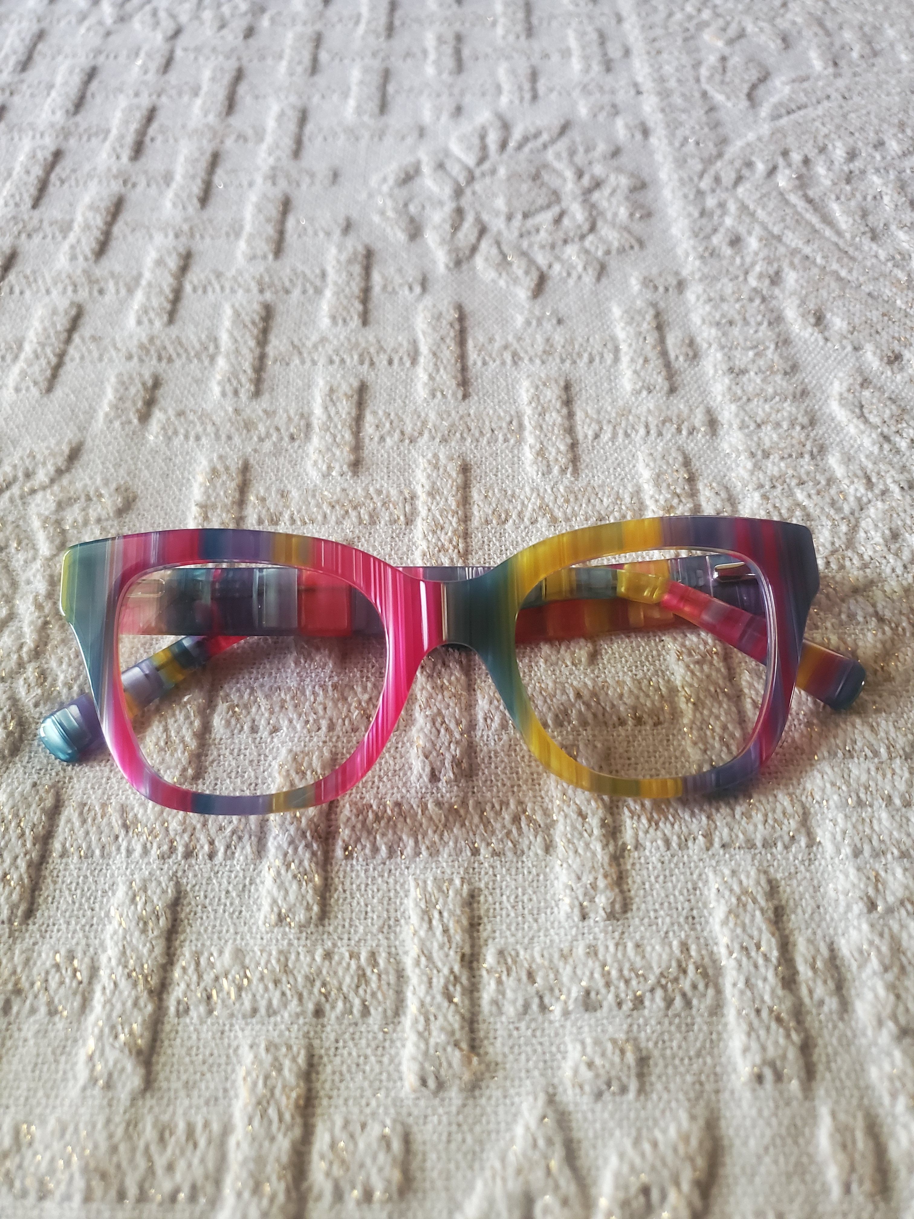 Vooglam review from Zoy: Adila