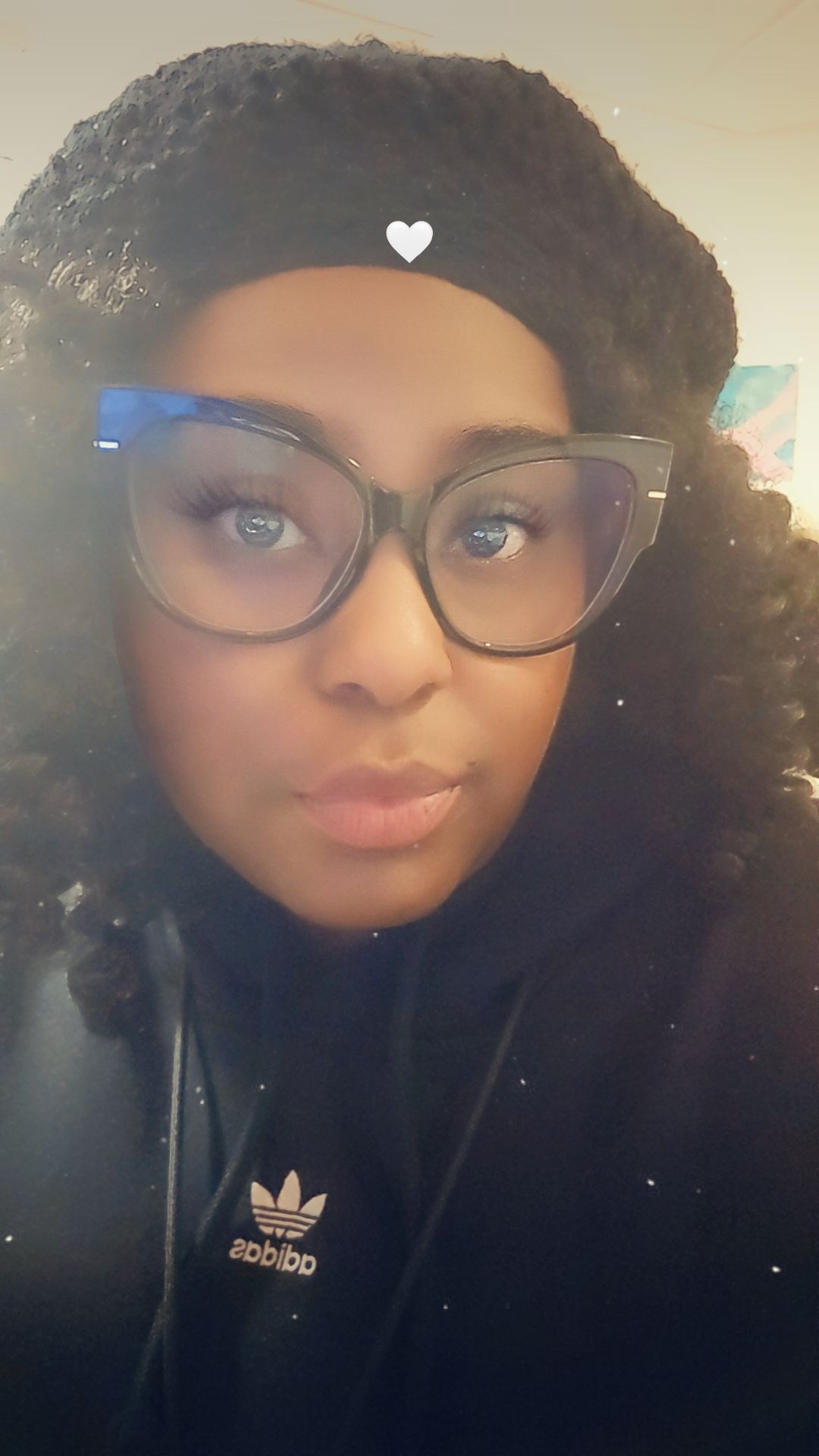 Vooglam review from Princess: She's Giving