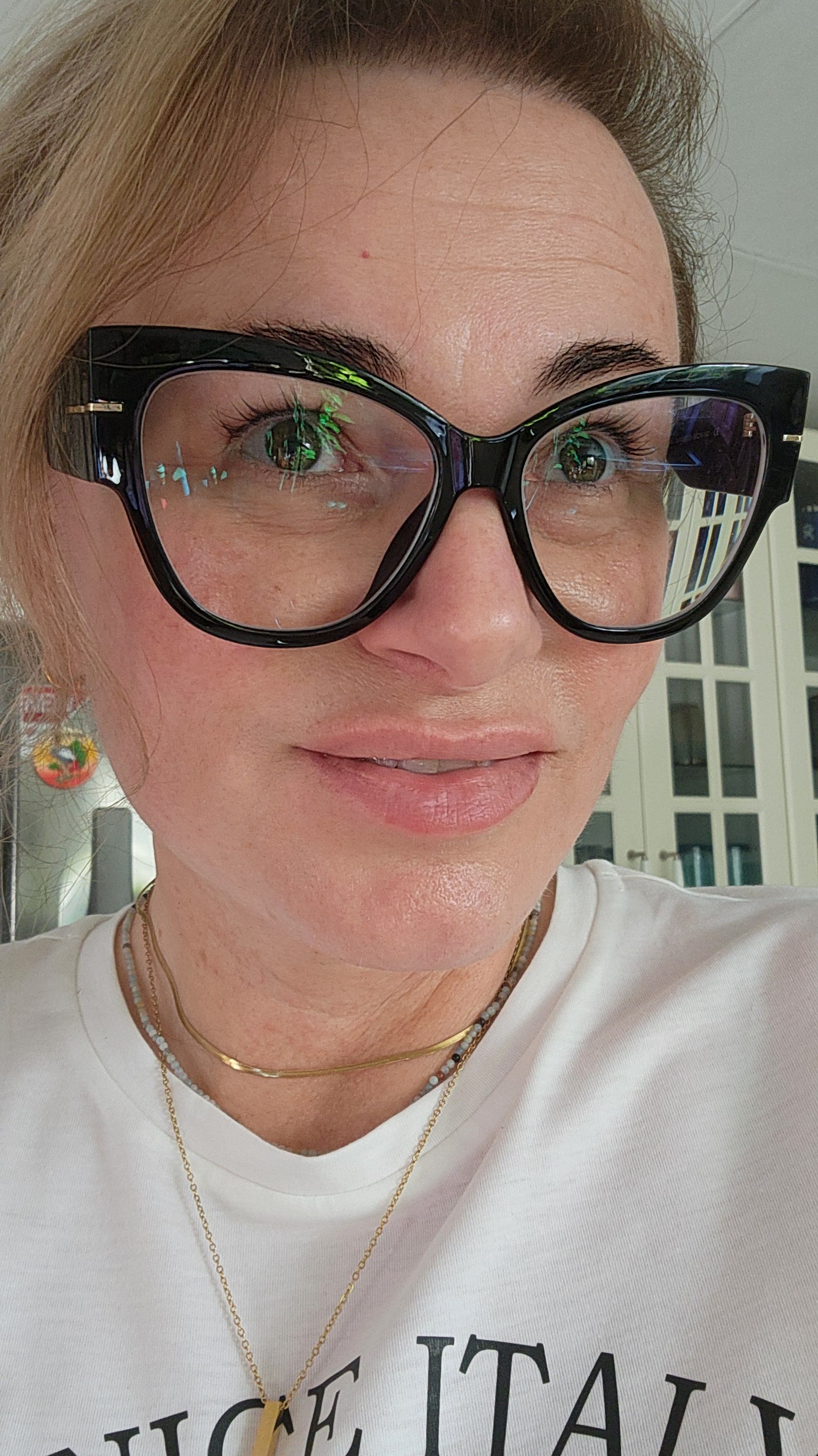 Vooglam review from Barbara: Very very cute