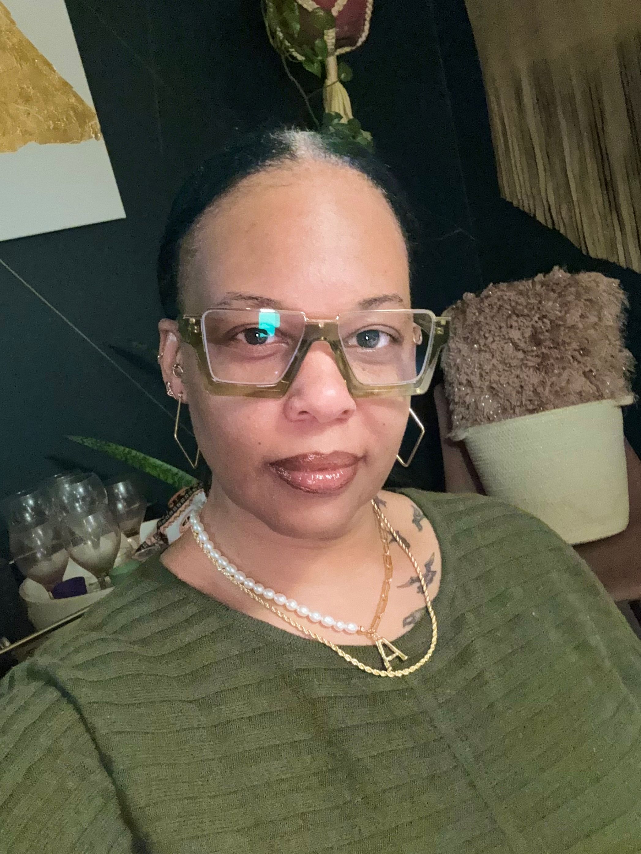 Vooglam review from Astral: Super cute