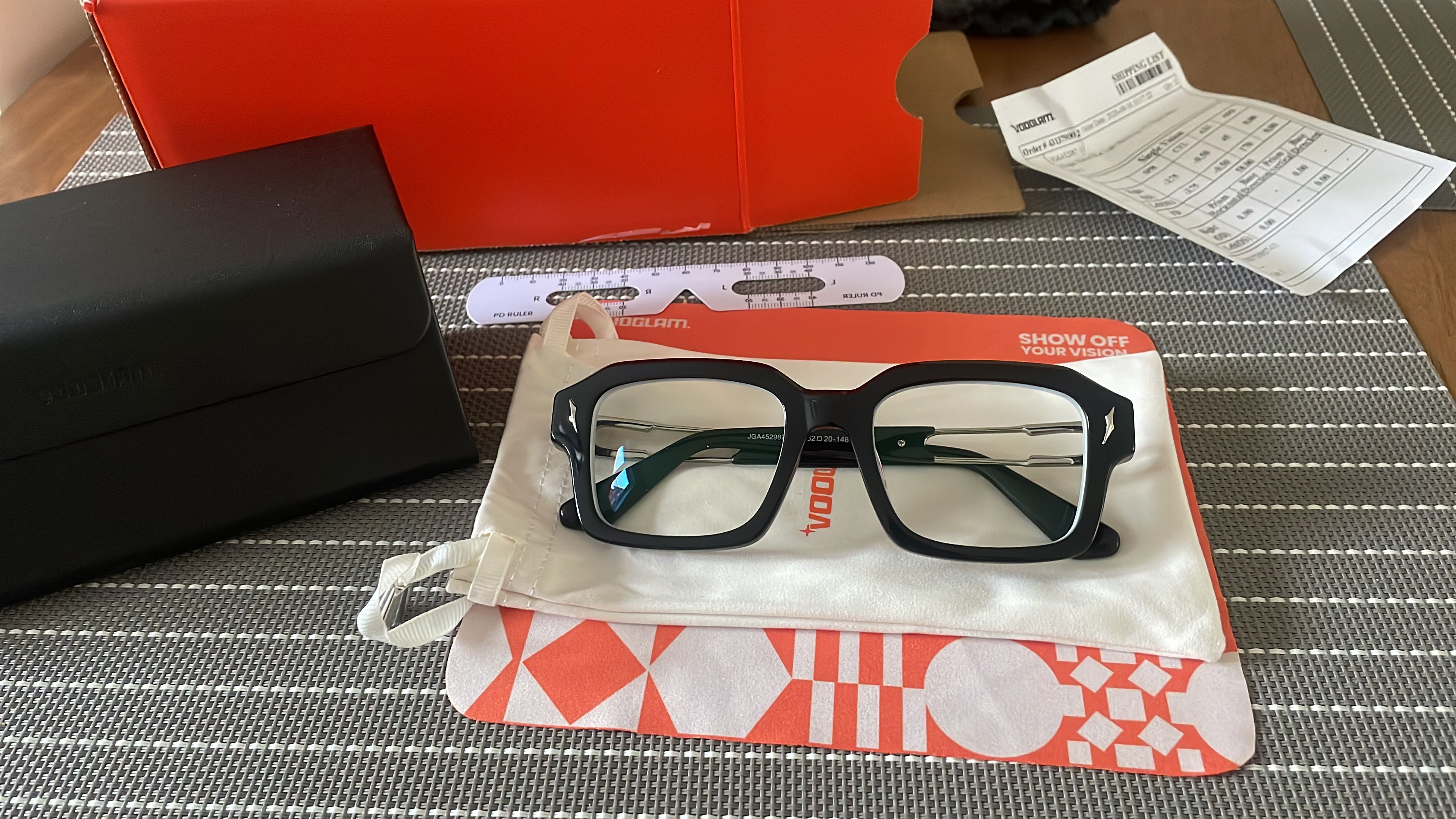 Vooglam review by Raphael on Blindspot: Great glasses - Image 1