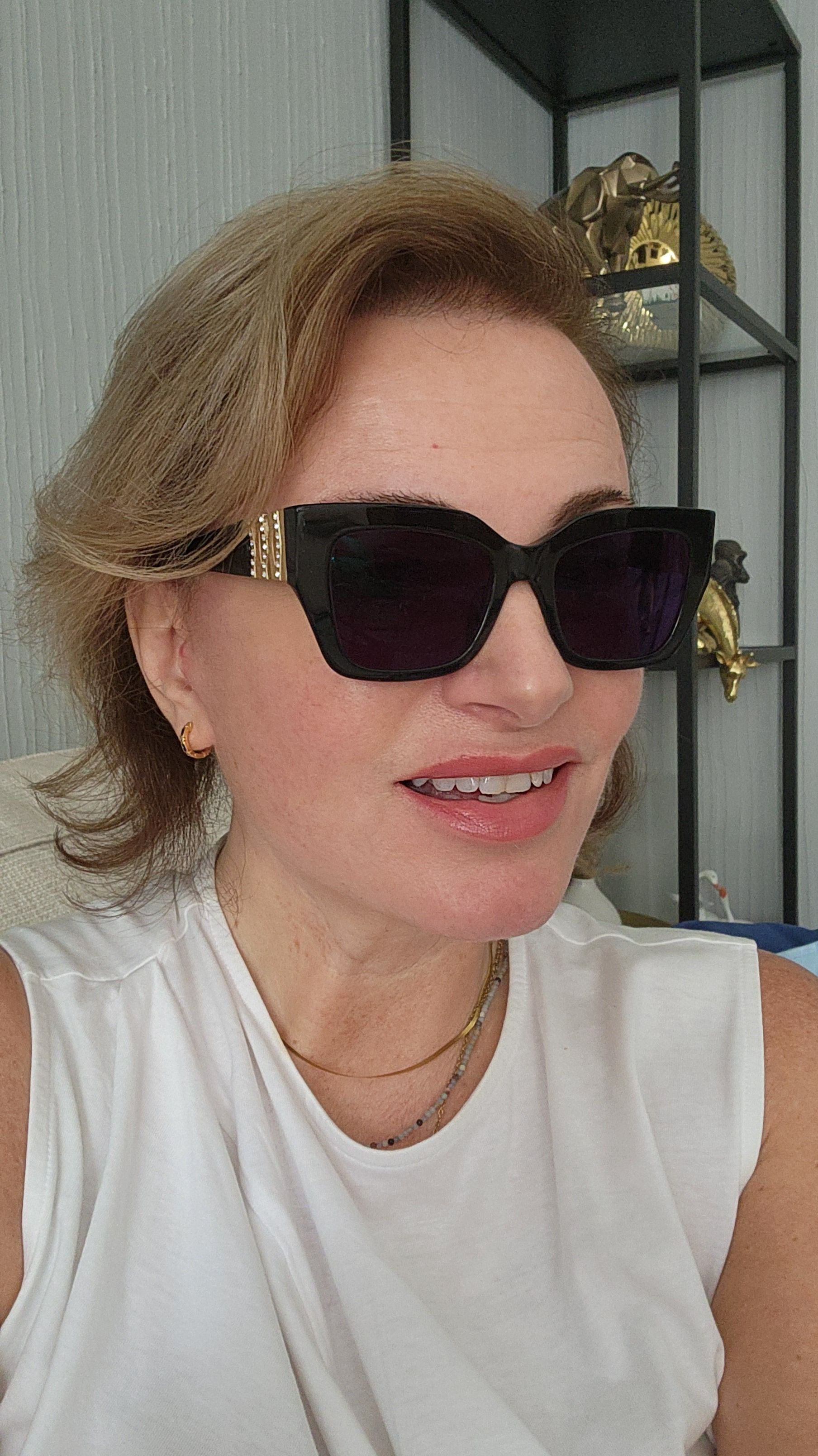 Vooglam review from Barbara Biro: Best classy sunglasses I ve ever had