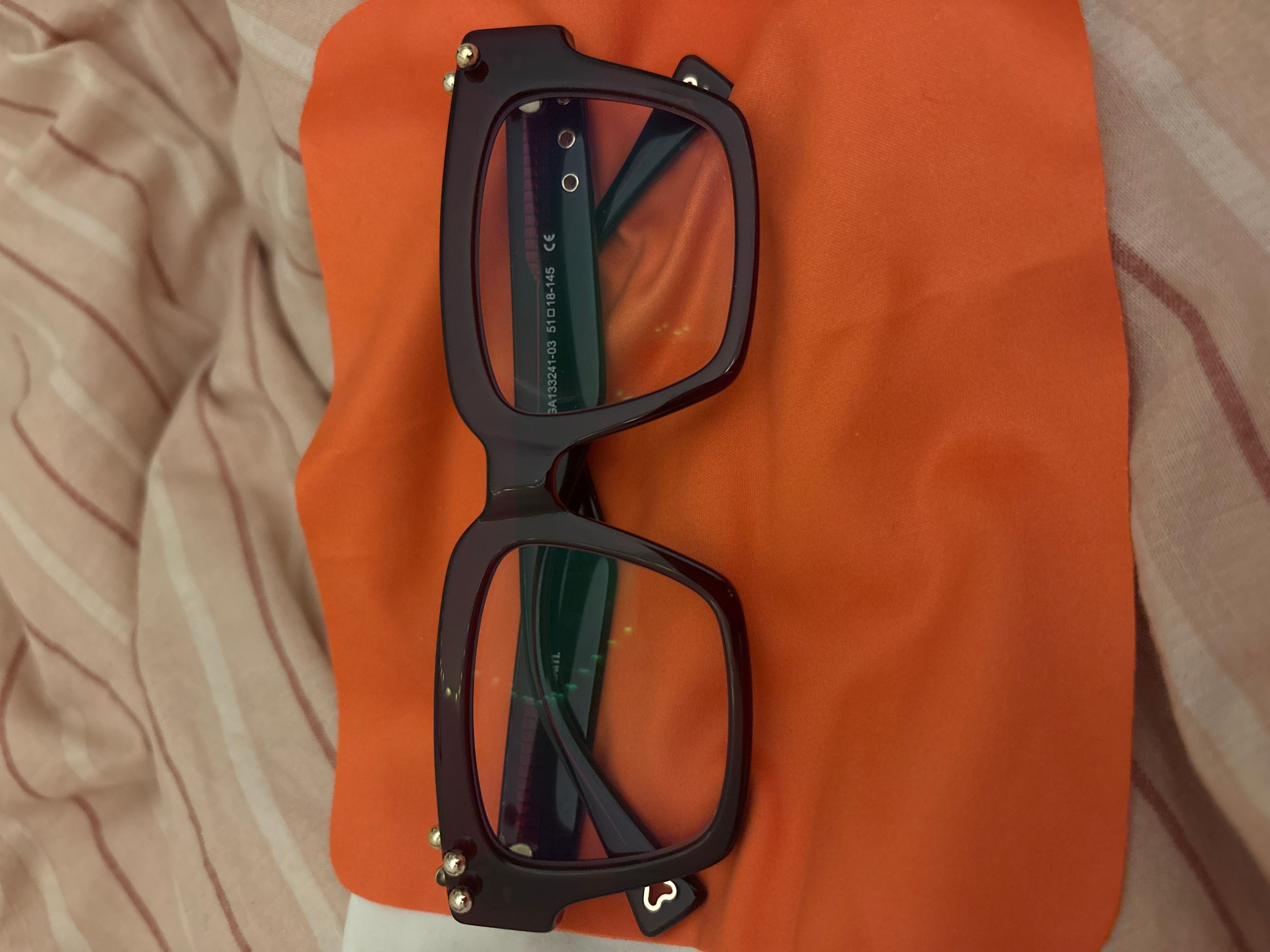 Vooglam review from Charly: Best glasses ive ever bought!