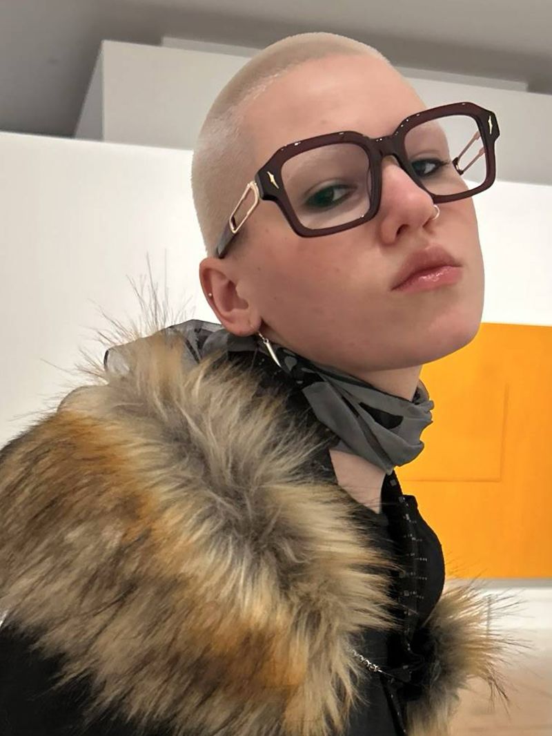 See the real world look of Sharp Statement Vooglam glasses