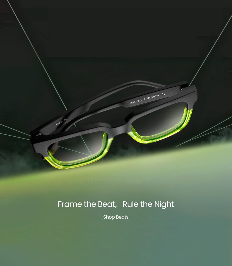 Grab the latest eyewear trends in Vooglam in a timely manner