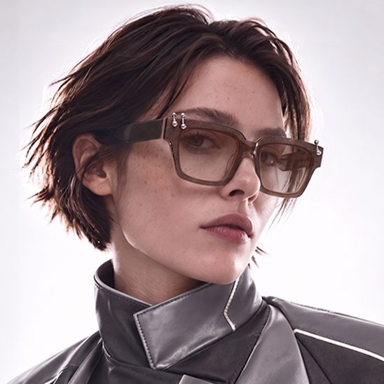 Vooglam Trending Now: Explore Bold Style