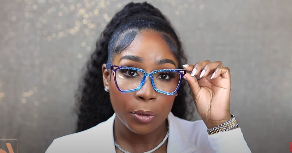 STYLISH AURORA GLASSES ft. VOOGLAM