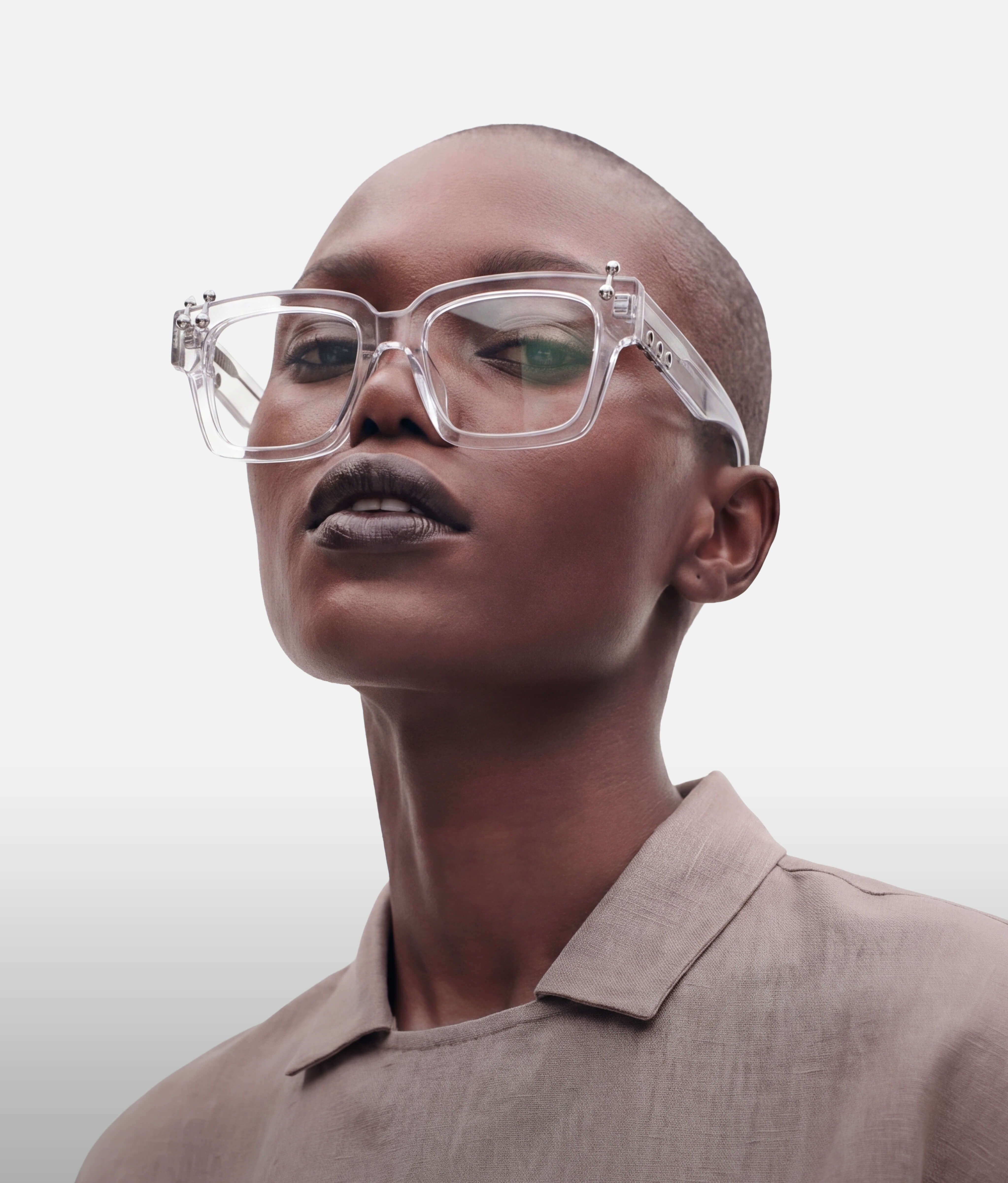 Bold Glasses Style | Vooglam Innovative Eyewear