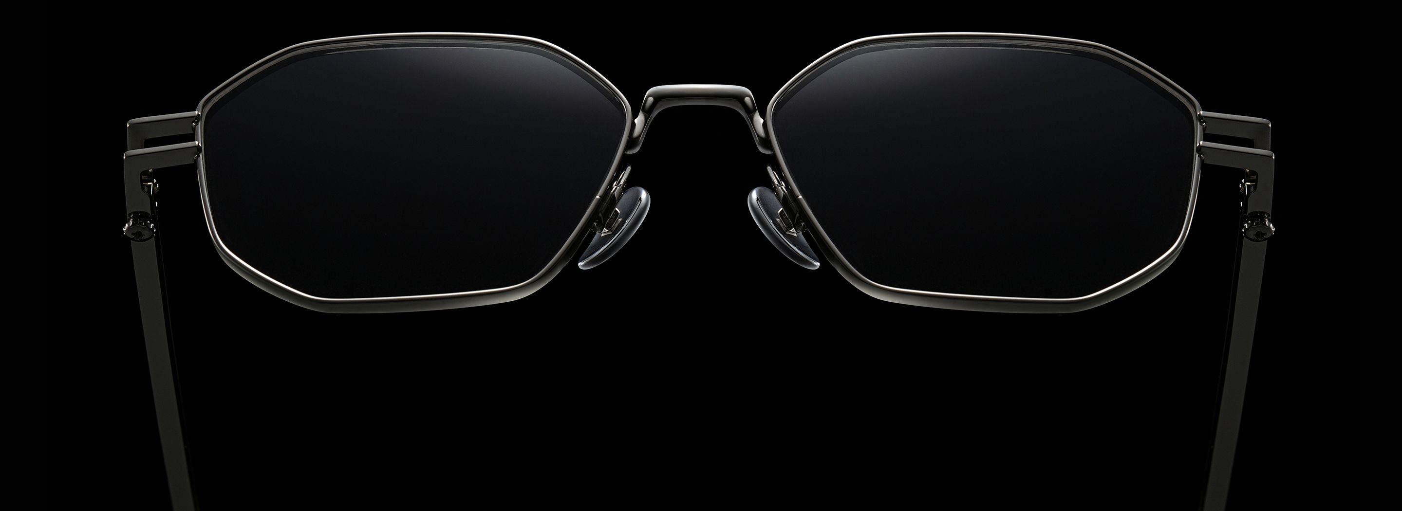 Minimalist daily glasses with Industrial hardware details