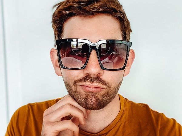 how to pick sunglasses for your face shape?