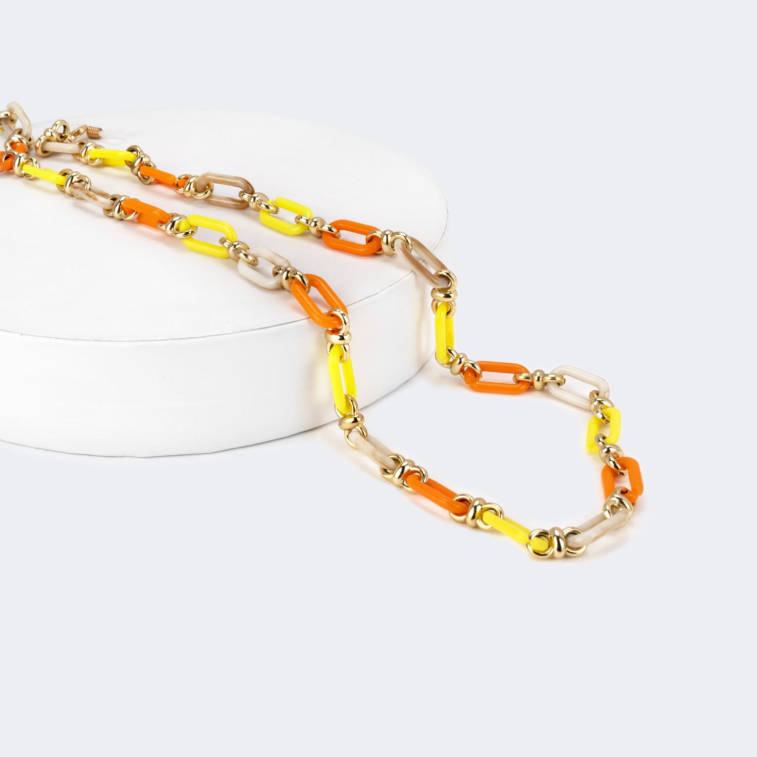 Elegant Yellow Glasses Chains by Vooglam.com - Angle View