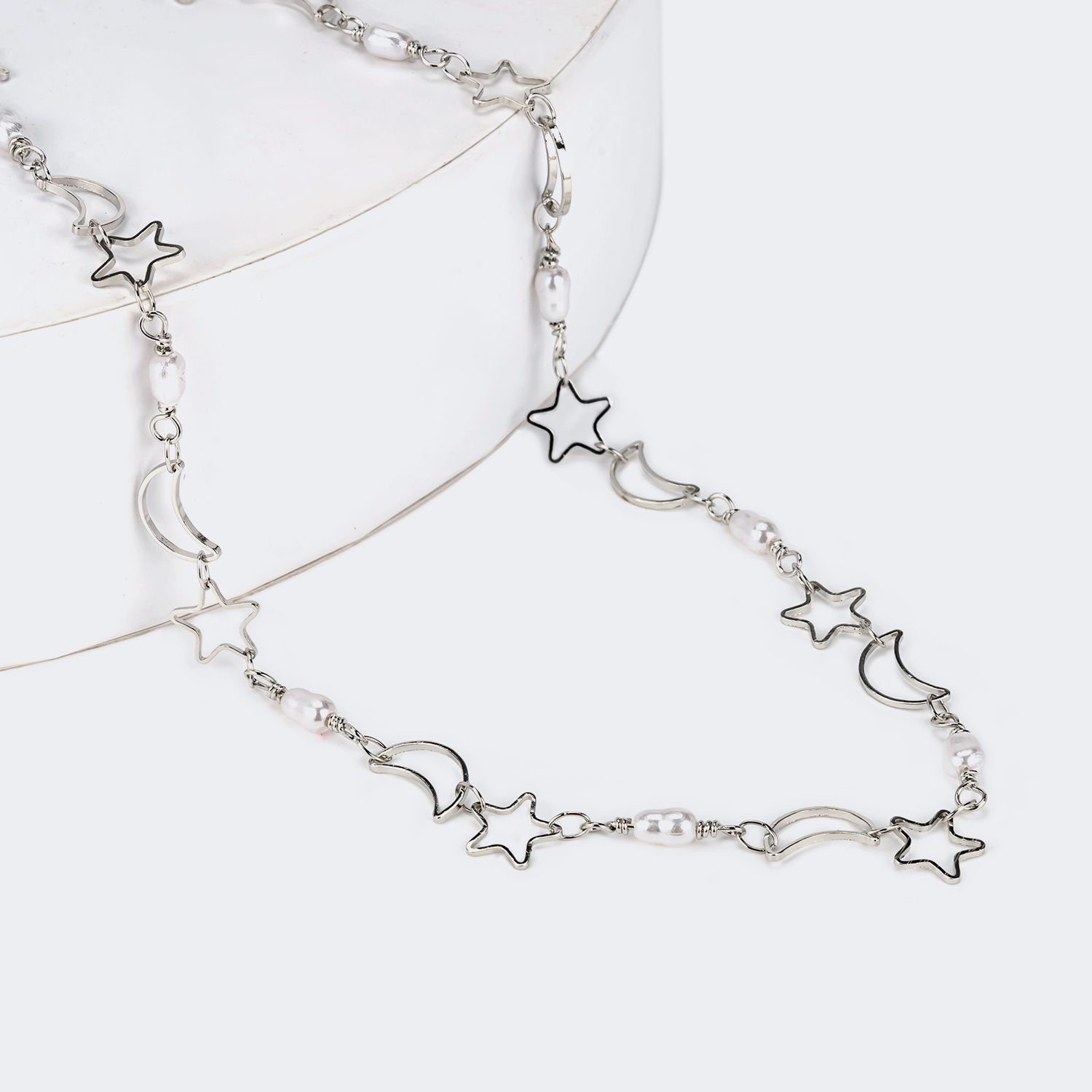 Lightweight Silver Glasses Chains | Vooglam.com Angle View