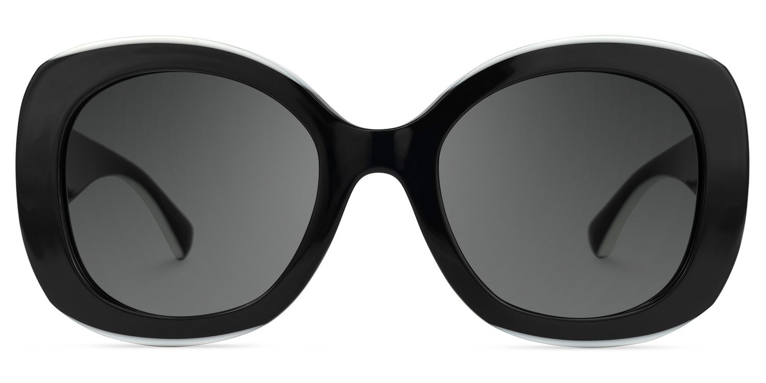 Luigina - Round Black Sunglasses | Vooglam Angle View