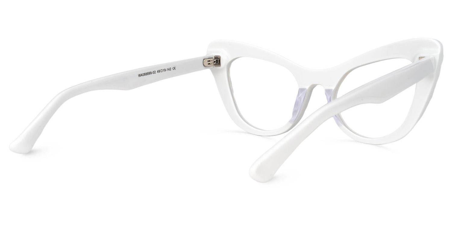 Bratton - Cat Eye White Eyeglasses | Vooglam Side View