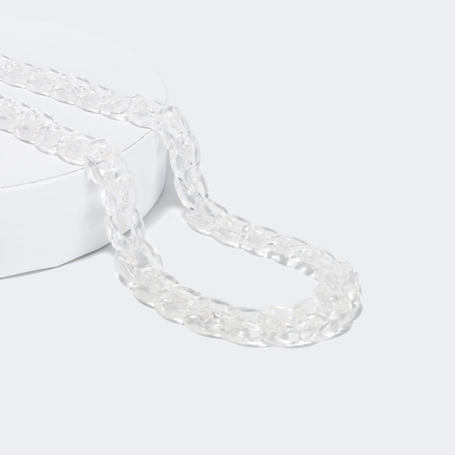 Twist Link Crystal Glasses Chains | Vooglam.com Side View