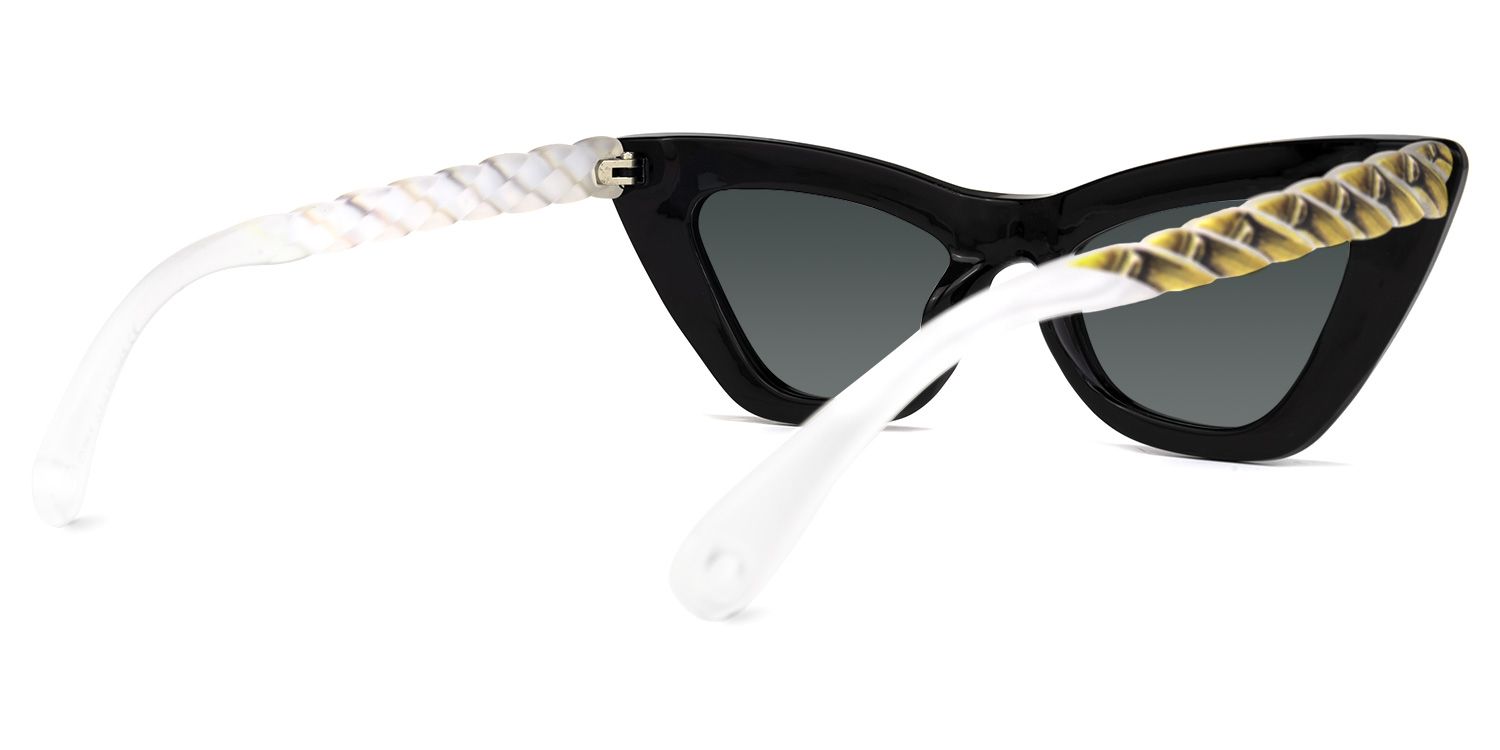 Jeanette - Cat Eye Black Sunglasses | Vooglam Side View