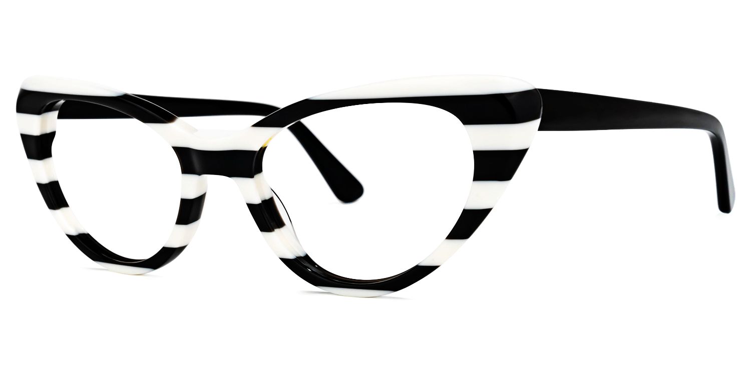 Castillo - Cat Eye Black Eyeglasses | Vooglam Front View
