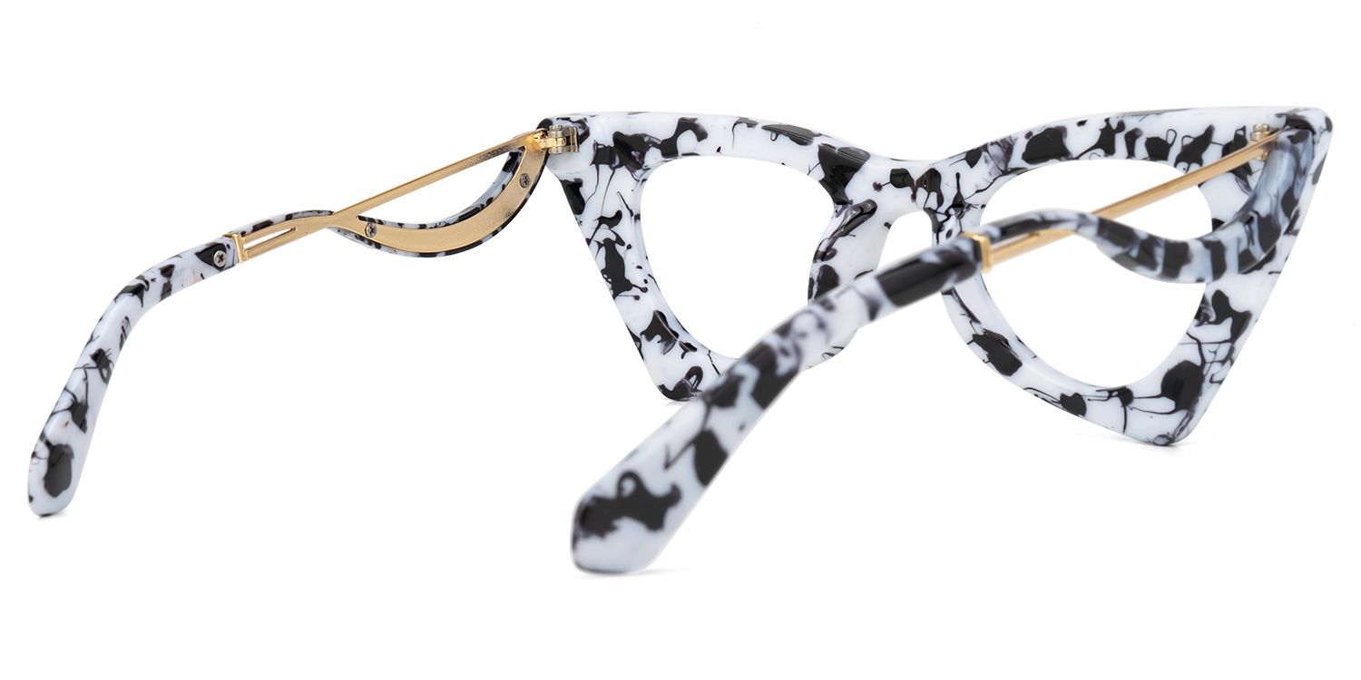 Tiny - Cat Eye Pattern Eyeglasses | Vooglam Side View