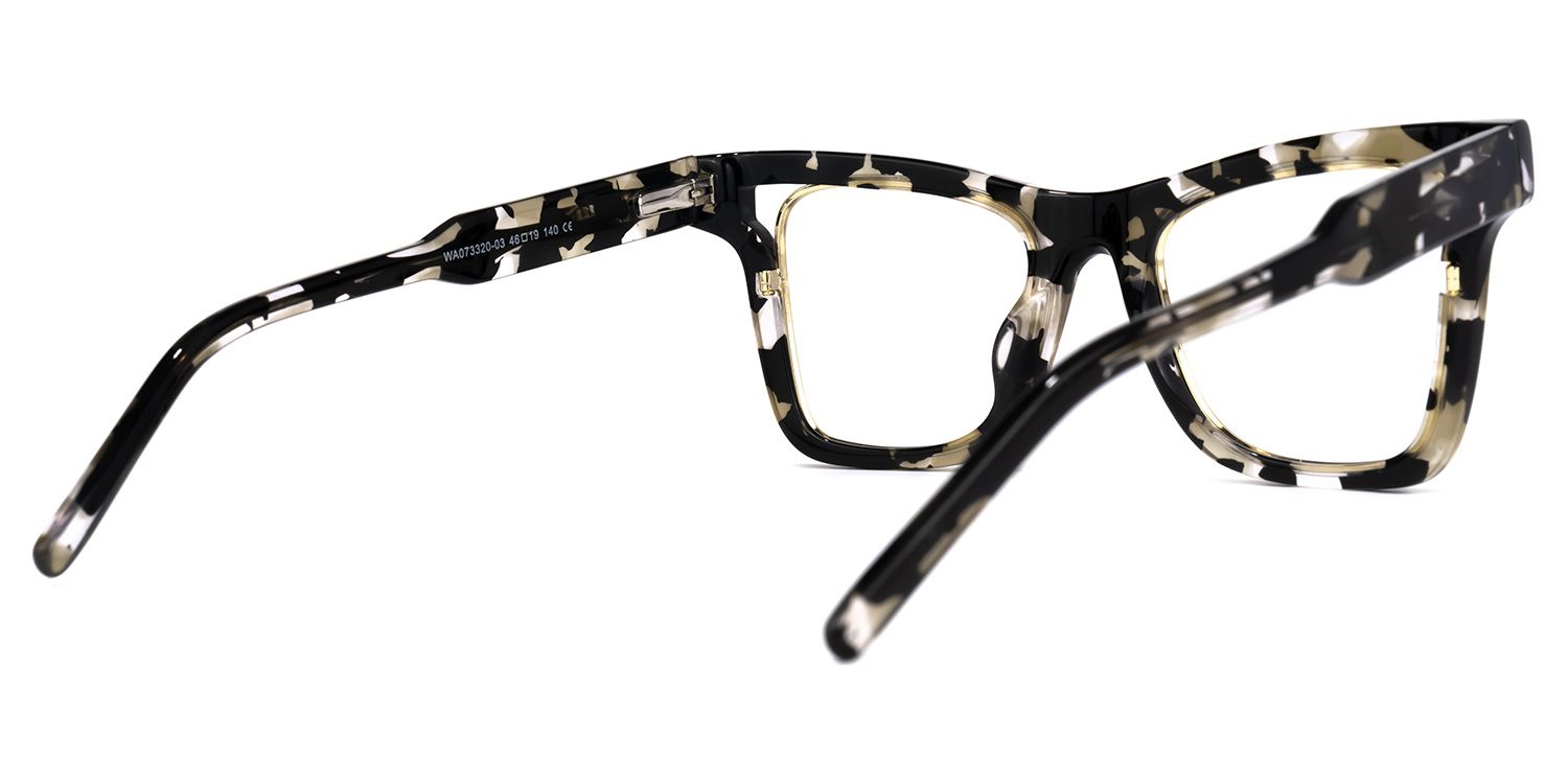 Efrain - Rectangle Tortoise Eyeglasses | Vooglam Side View