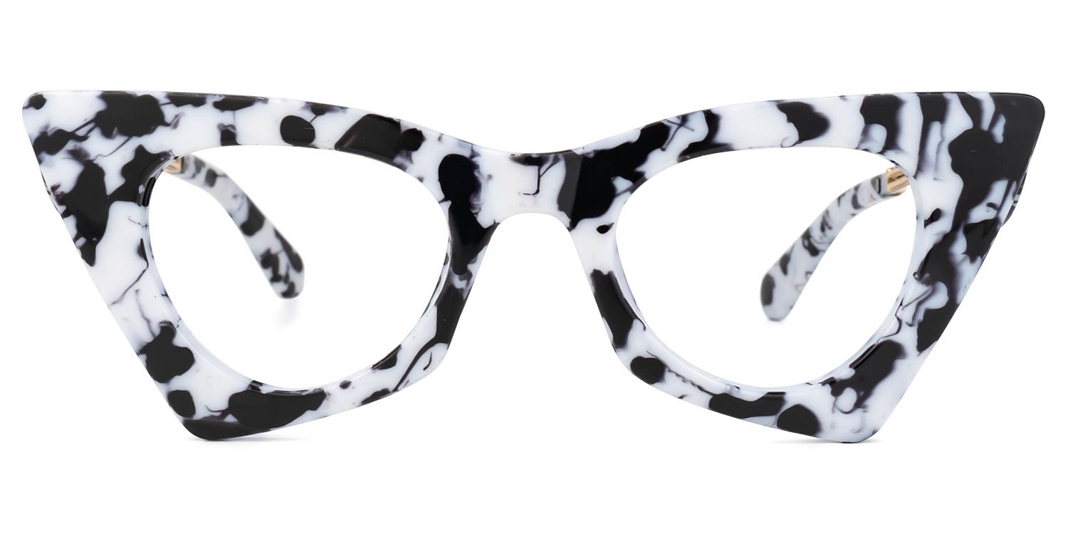 Tiny - Cat Eye Pattern Eyeglasses | Vooglam Angle View