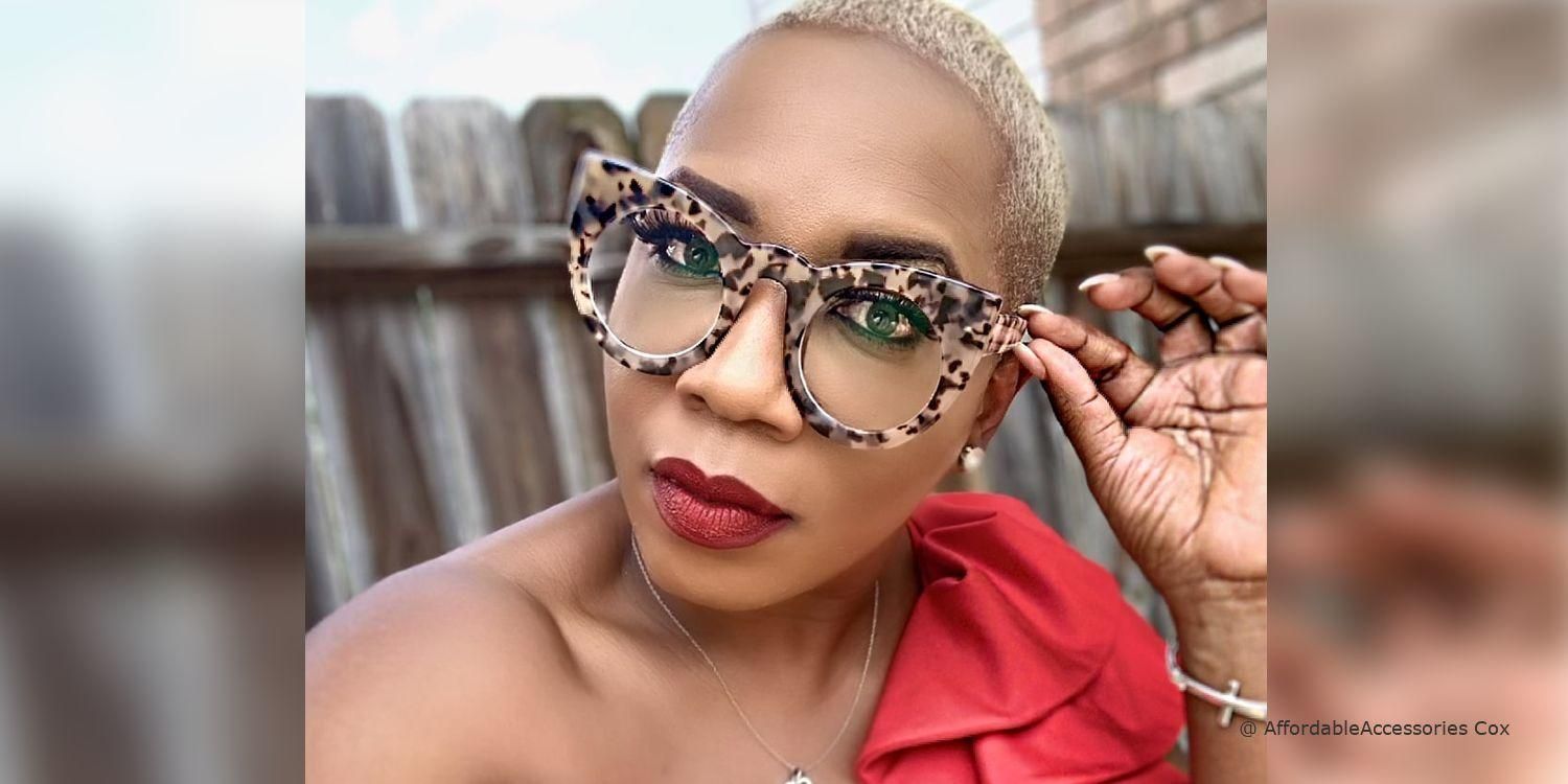 Cadence - Cat Eye Light/Tortoise Eyeglasses by Vooglam - Product View 5