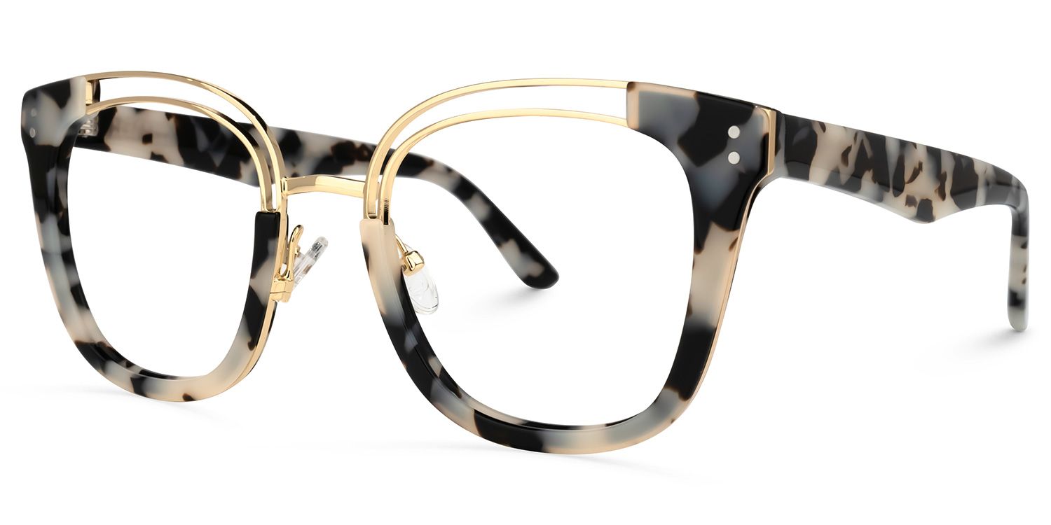 Square Tortoise Eyeglasses | Vooglam.com Front View