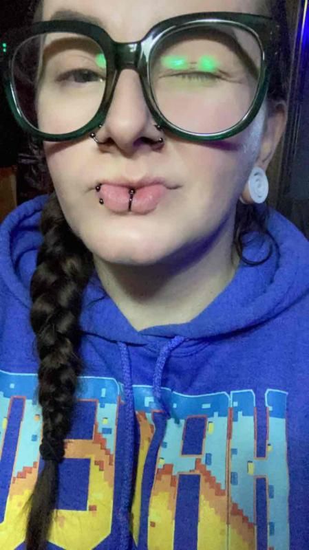Vooglam review from Dani: Very cute! They’re my favorite.