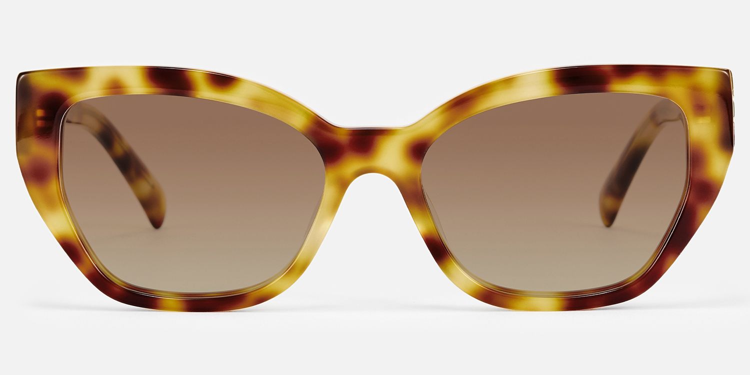 Drift - Cat Eye Tortoise Sunglasses | Vooglam Angle View
