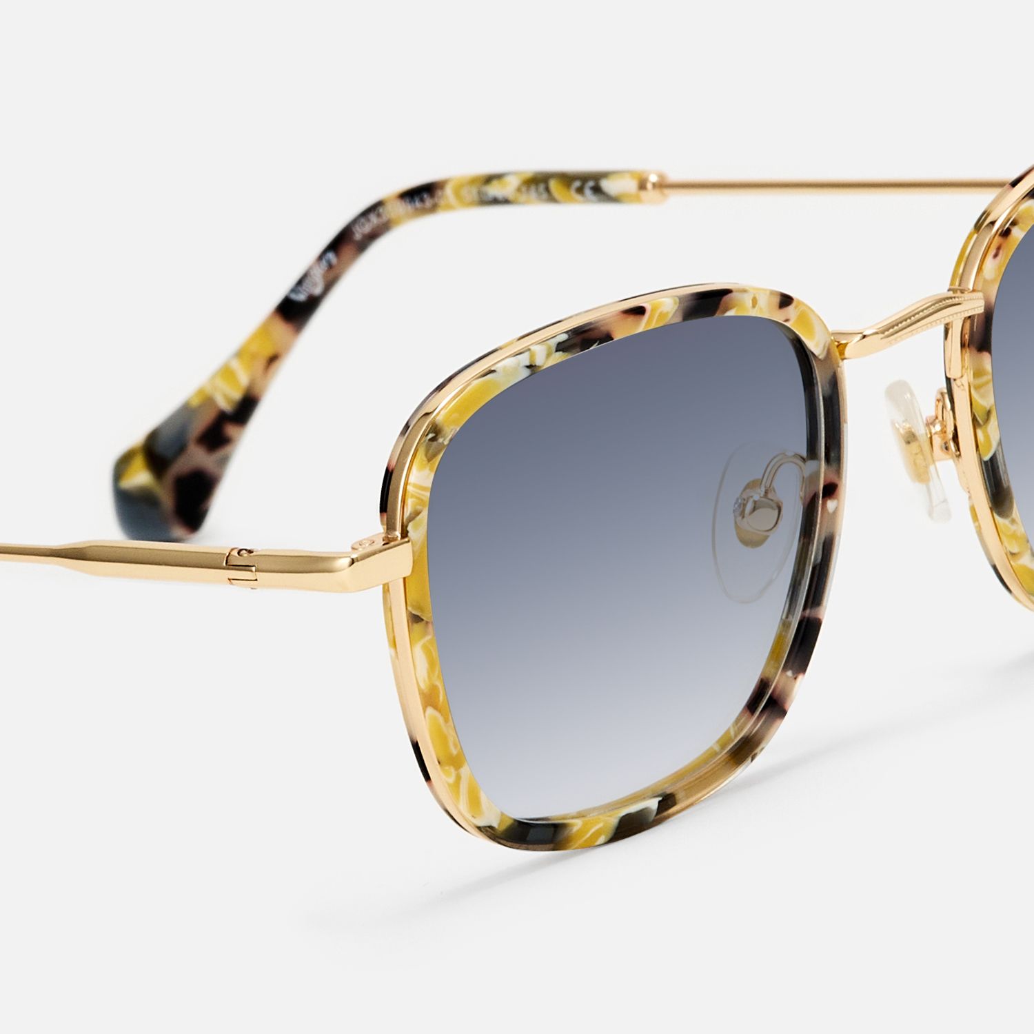 Sundance - Square Yellow Sunglasses | Vooglam Design Details