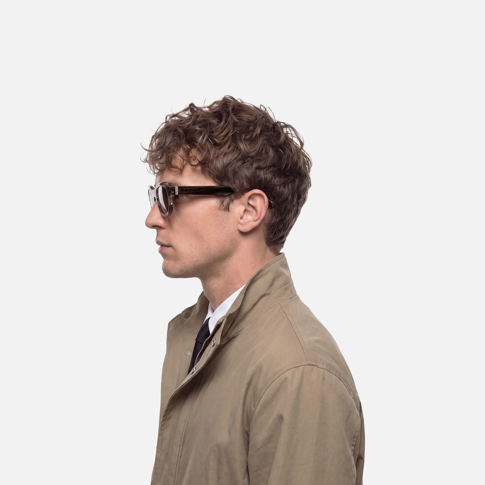 Eerie - Dark Brown Tinted Wood Grain Sunglasses by Vooglam - Lifestyle Look
