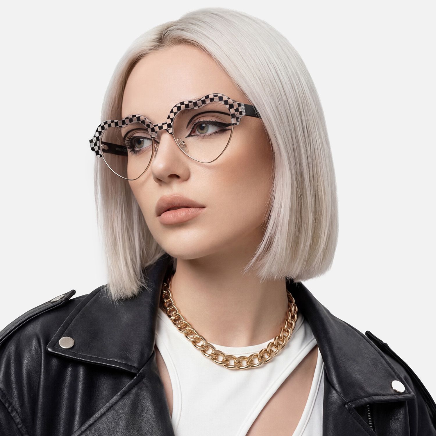 Hannah heart-checkerboard geometric glasses feature bold black-and-white details, a sleek gold-tone rim, and adjustable nose pads for a love-forward look.